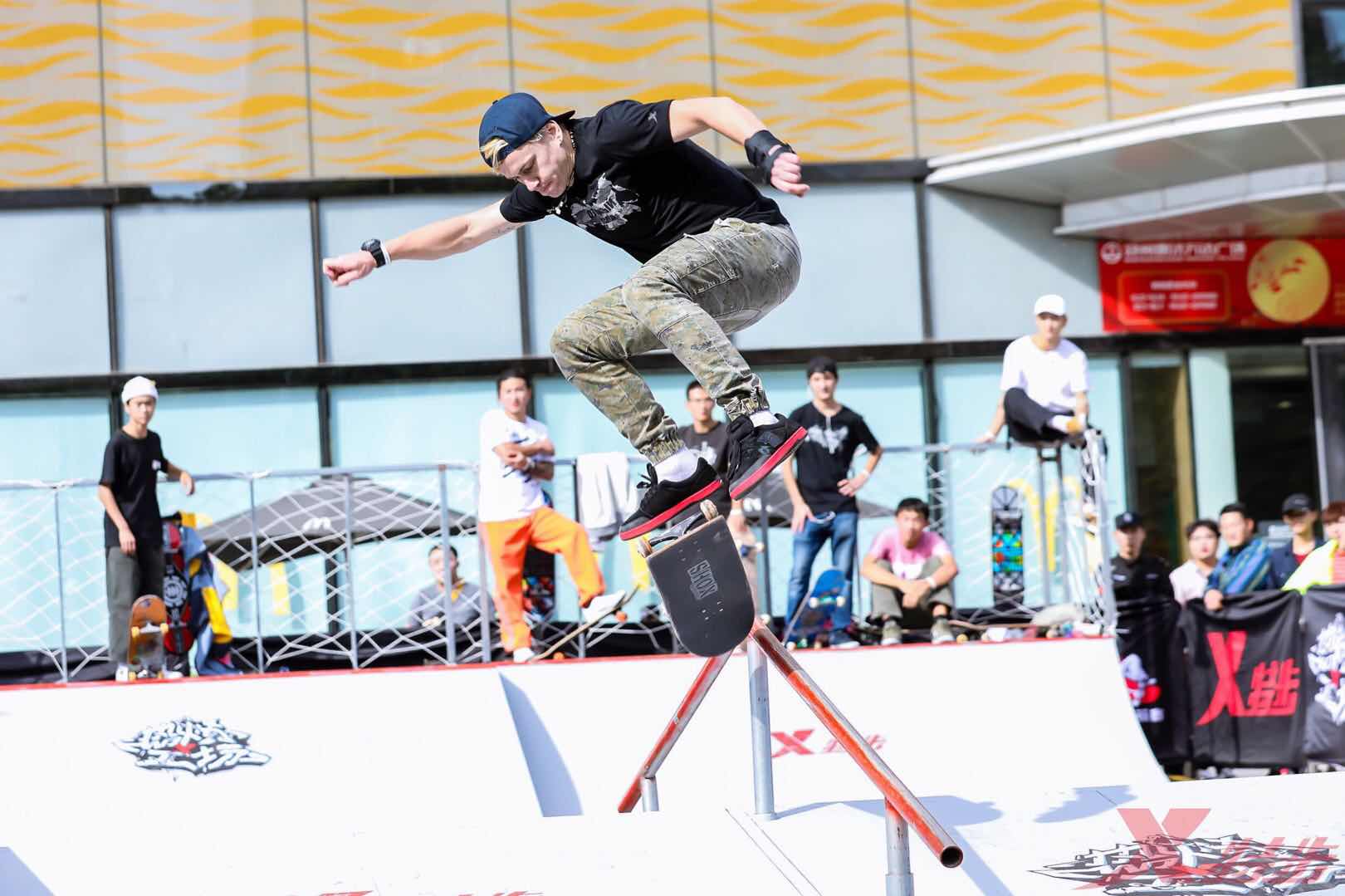 引燃郑州,2018特步热炼工场完美收官-大河报网