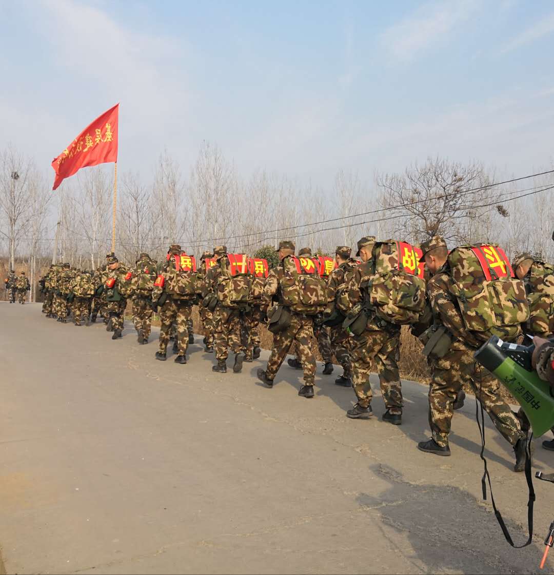 新年伊始,武警驻豫某部队战风霜,斗严寒,开启冬季野营