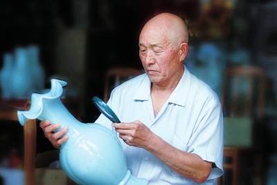 郭氏汝瓷创始人郭留江 耄耋之年仍匠心坚守