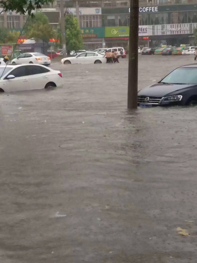 特大暴雨背后的故事中国电信818商丘抢险救灾纪实