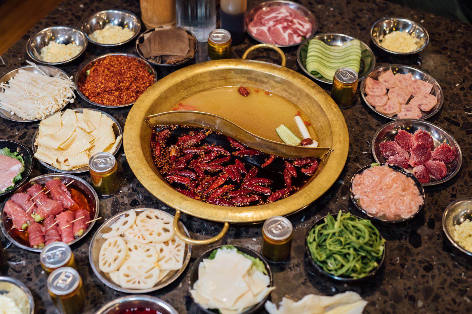 颜值高口味正东城火锅两款解辣神器带你解锁火锅新吃法