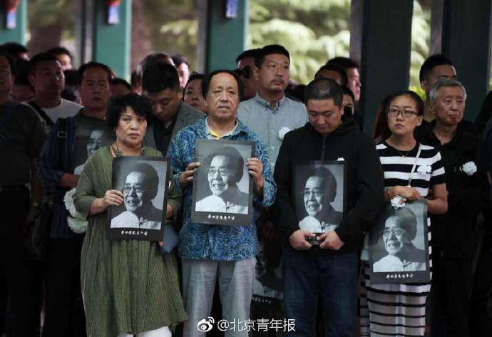 上海评弹演员逝世图片