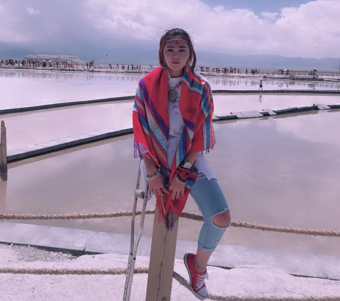 周口独腿女孩当电焊工爆红网络,回绝300名男子表白