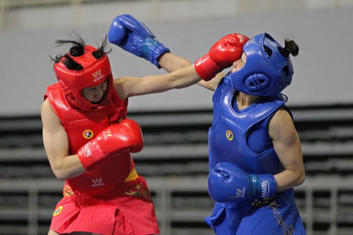 洛陽154名女運動員捉對廝殺全國女子武術散打錦標賽開打