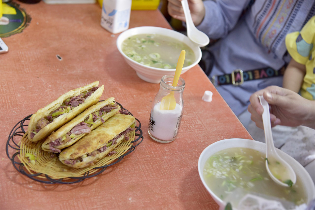 驴肉火烧怎么做_驴肉火烧的做法_风生水起的日子_豆果美食