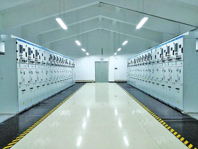 郑阜高铁首个10kv配电所送电成功