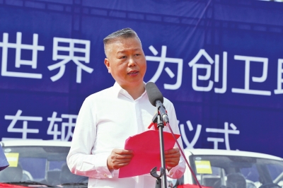 品质服务 爱传万家——记吕辉和他的周口万国车世界