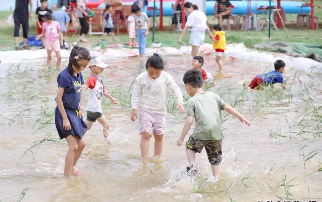 郑州黄河边竟有摸鱼的地儿80的人不知道
