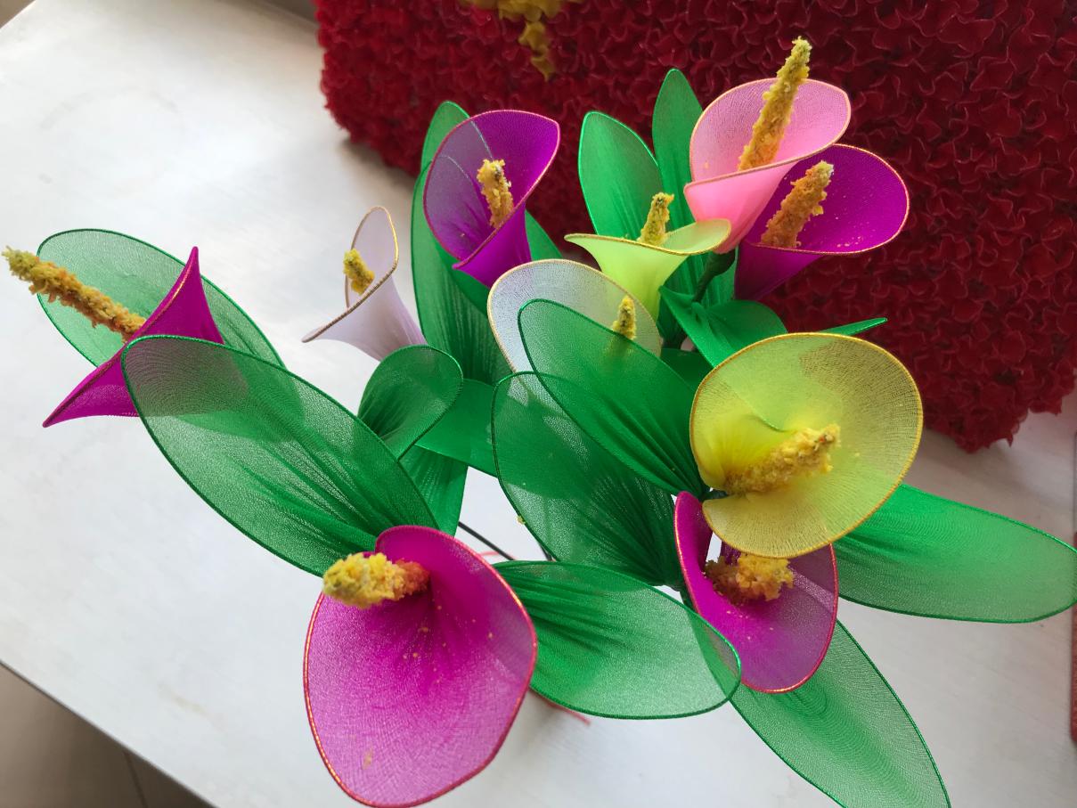 人和路街道联合社区:当丝网遇见马蹄莲