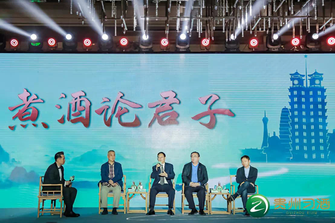 高端酱香——君品·雅宴在郑州举行,大河报社副社长刘书志作为河南