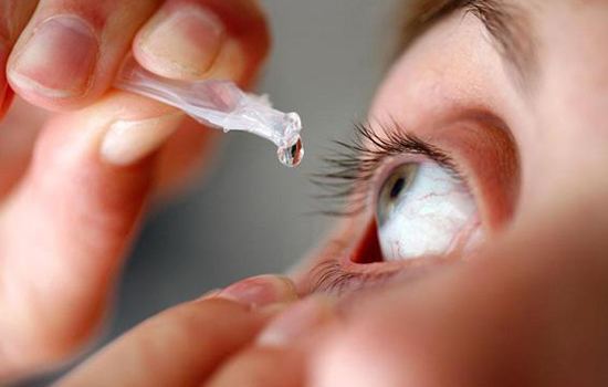 50岁的王女士,反复口干,眼干五六年,间断伴有皮肤干燥,双下肢反复的