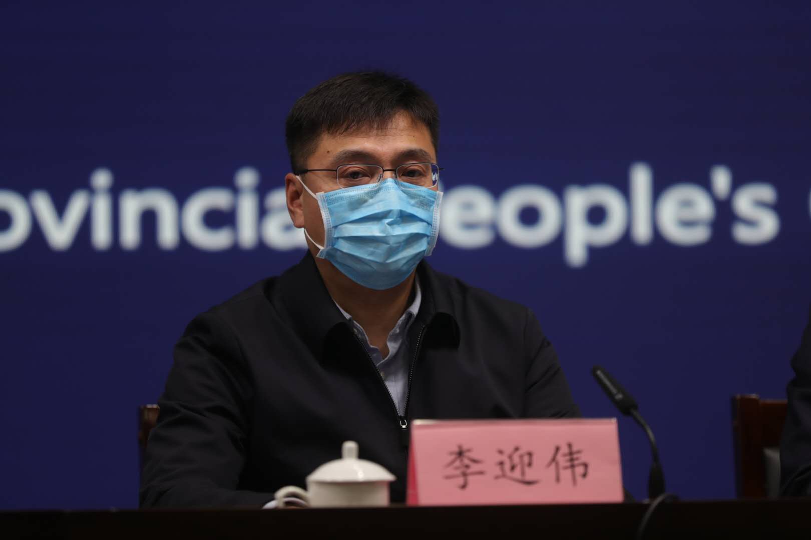 河南现无疑似6地确诊清0理发啥时解决这个发布会信息量很大