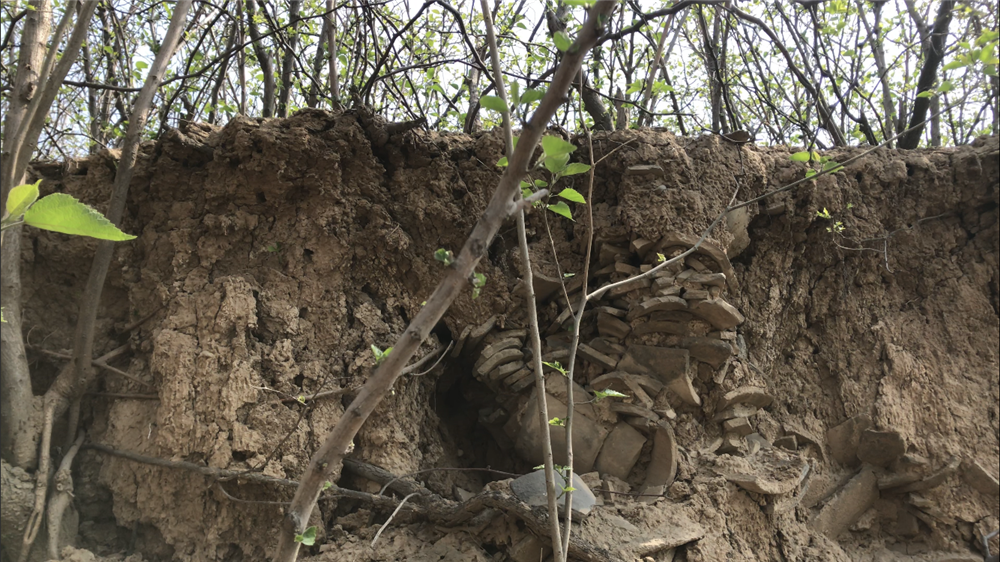 洛阳东郊有个连体冢被传说为战国时期的张仪苏秦墓