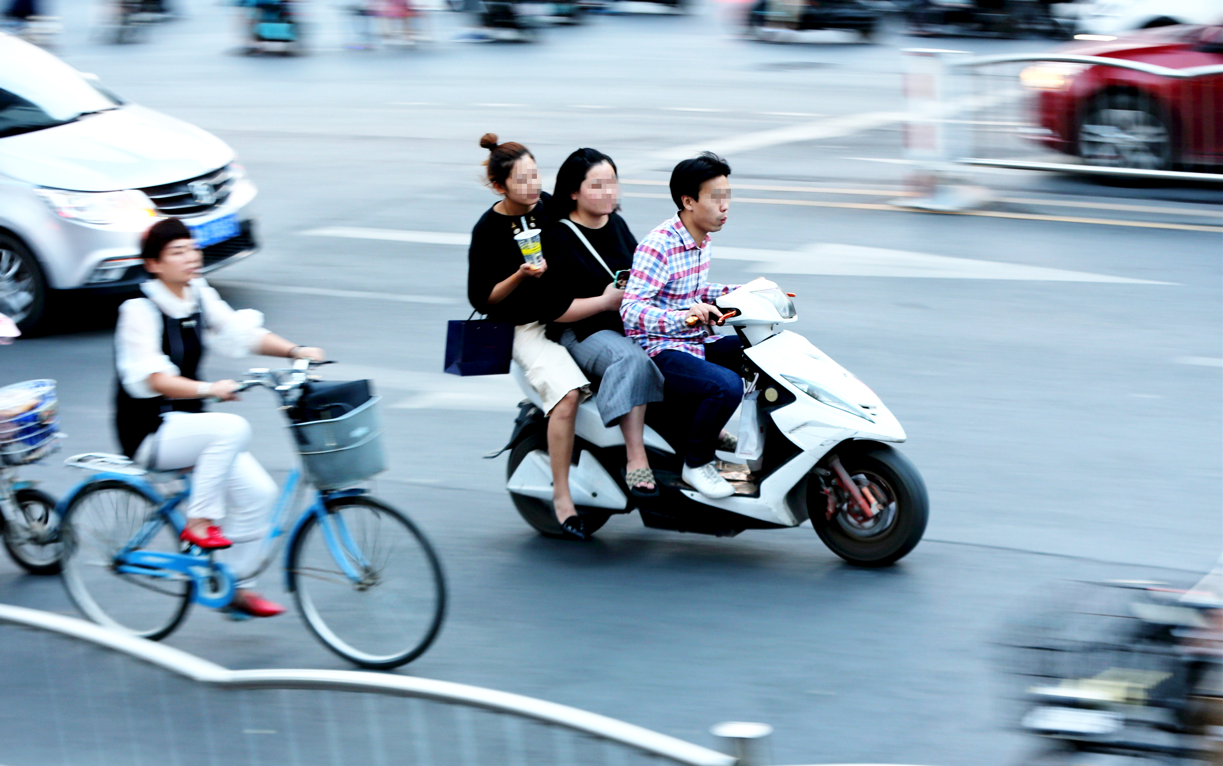 事关小电电时速不超过15公里郑州针对非机动车管理征求意见