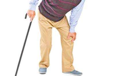 上下肢疼痛难忍,麻木,无力……患不同颈腰病,亲家结伴做脊柱内镜微创-