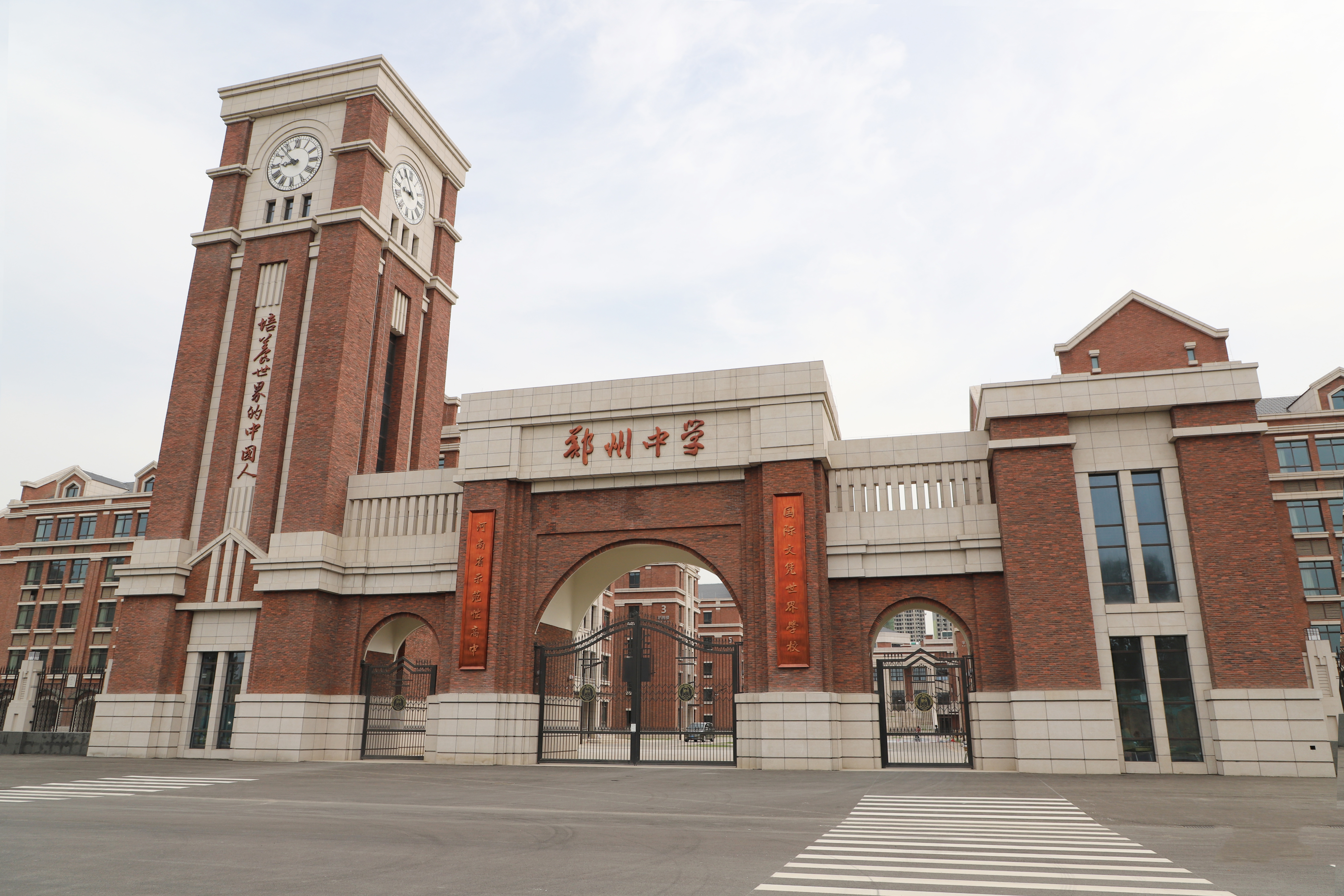 郑州高新区双湖科技新城腹地,一所美丽的学校揭开面纱