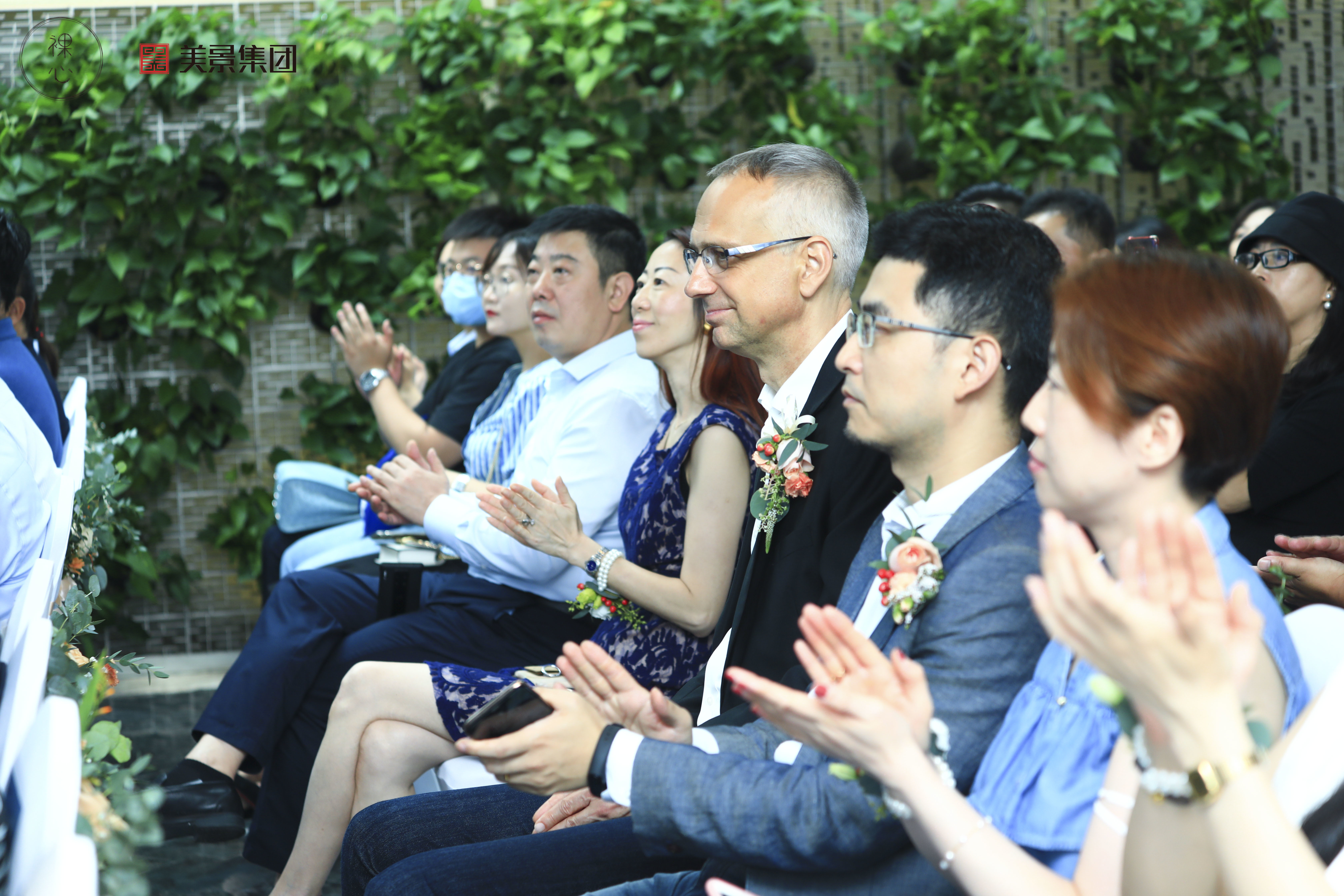 新密市市委书记蒿铁群,裸心集团ceo马偌杰,河南美景集团董事长王小兴