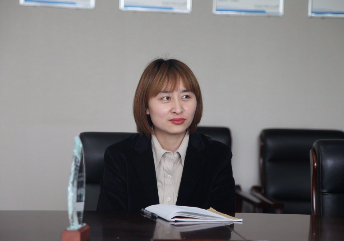 任淞艺的感慨与感动,也在四月天小学郭伟杰和郭婷老师处得以印证.