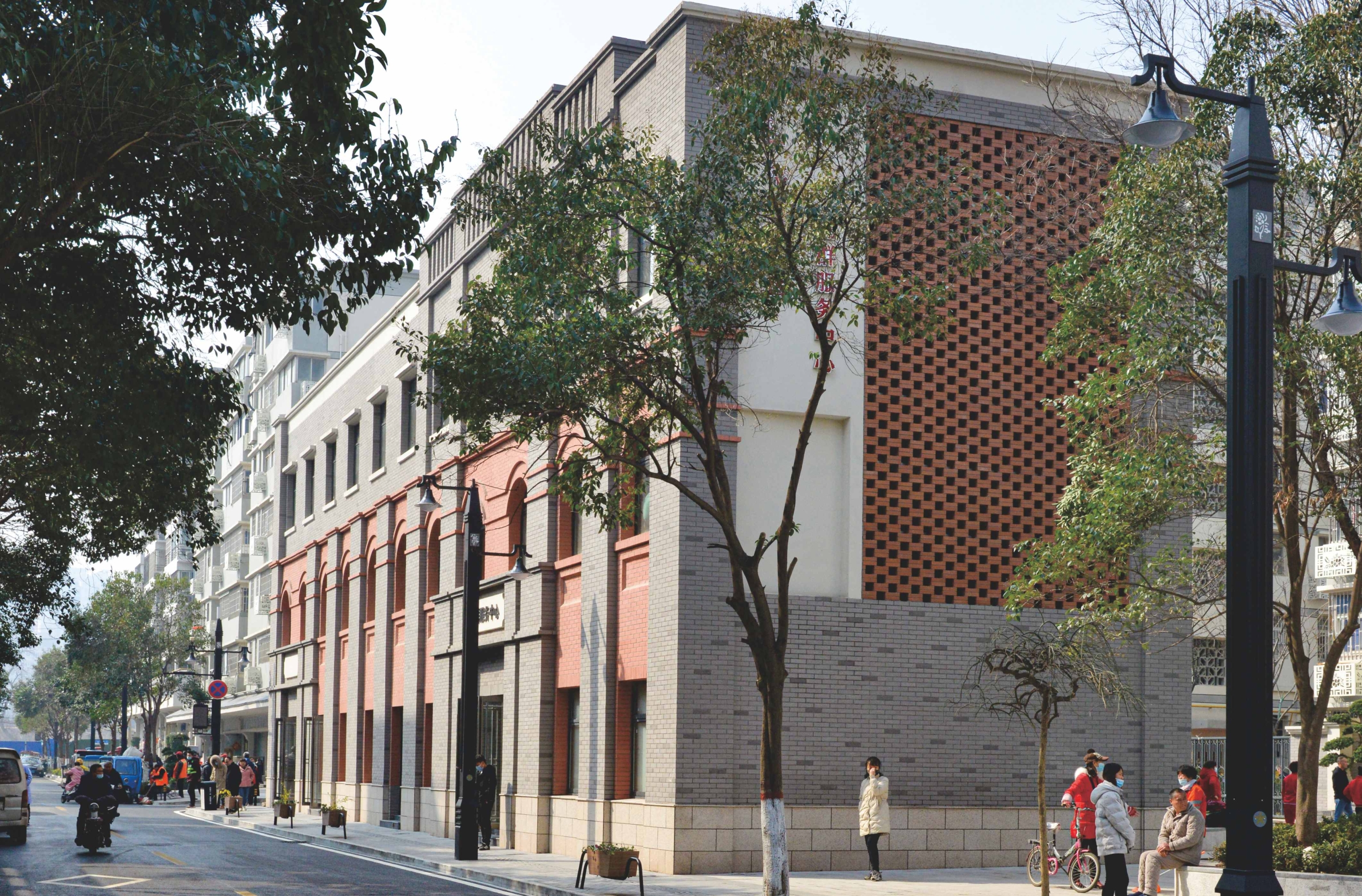 西大街街道奏响老旧小区改造"三步曲"